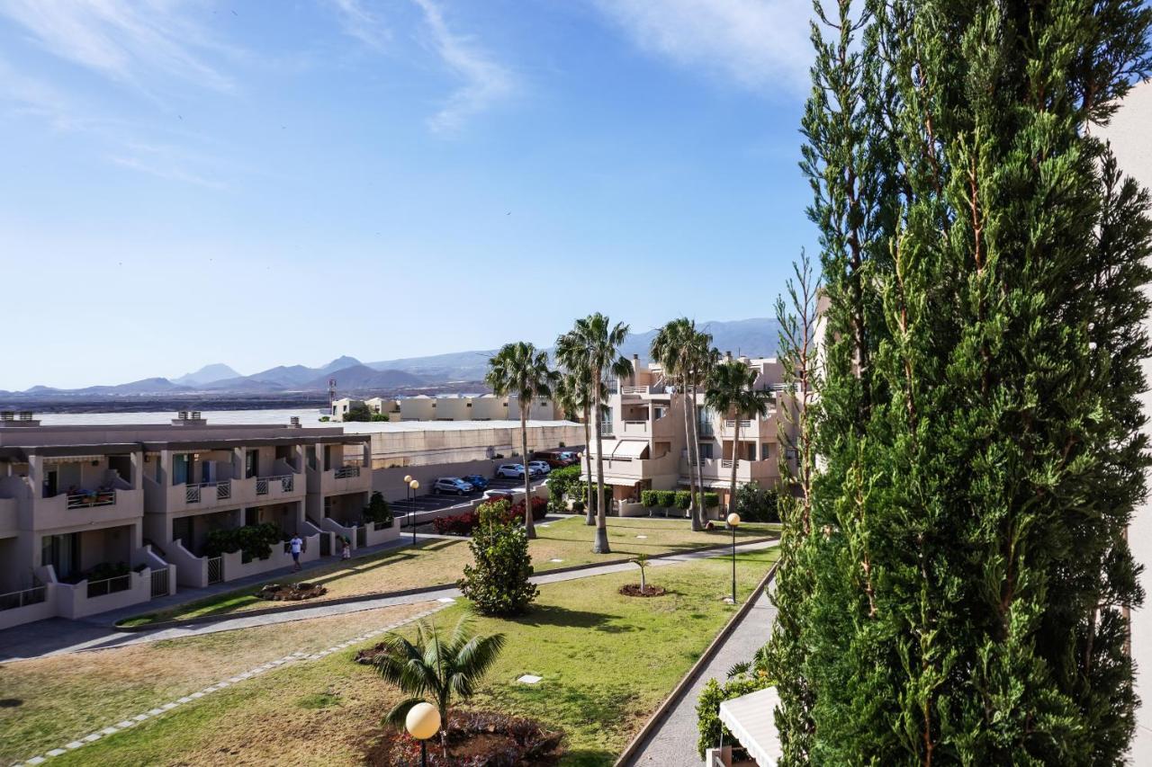 Medano Sunny Apartment Granadilla De Abona Luaran gambar